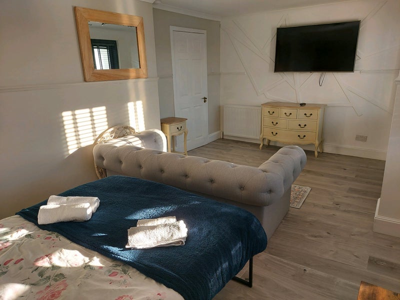 Room Geddes Hill in Nerston Village