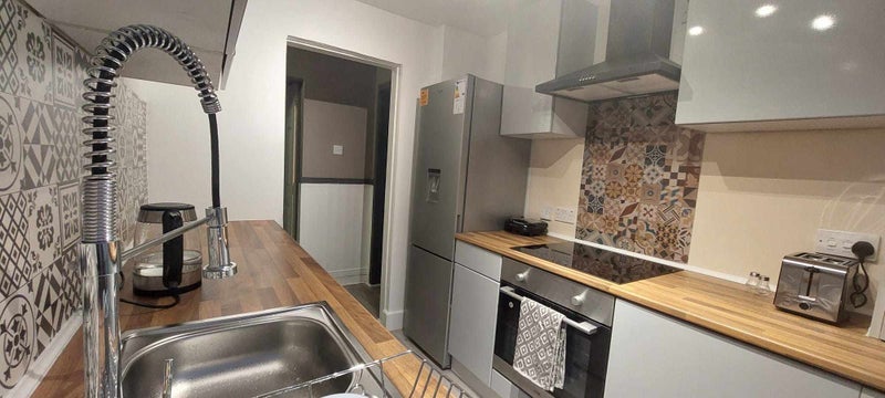 Room Geddes Hill in Nerston Village