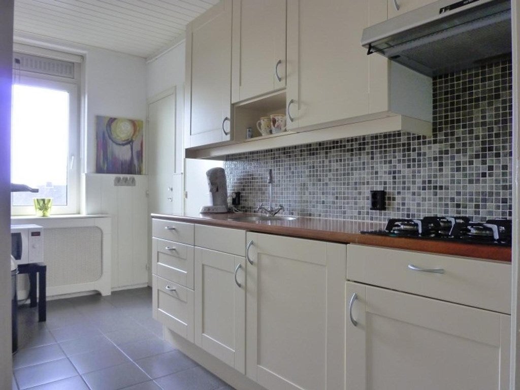 Appartement Adelbert van Scharnlaan R 5