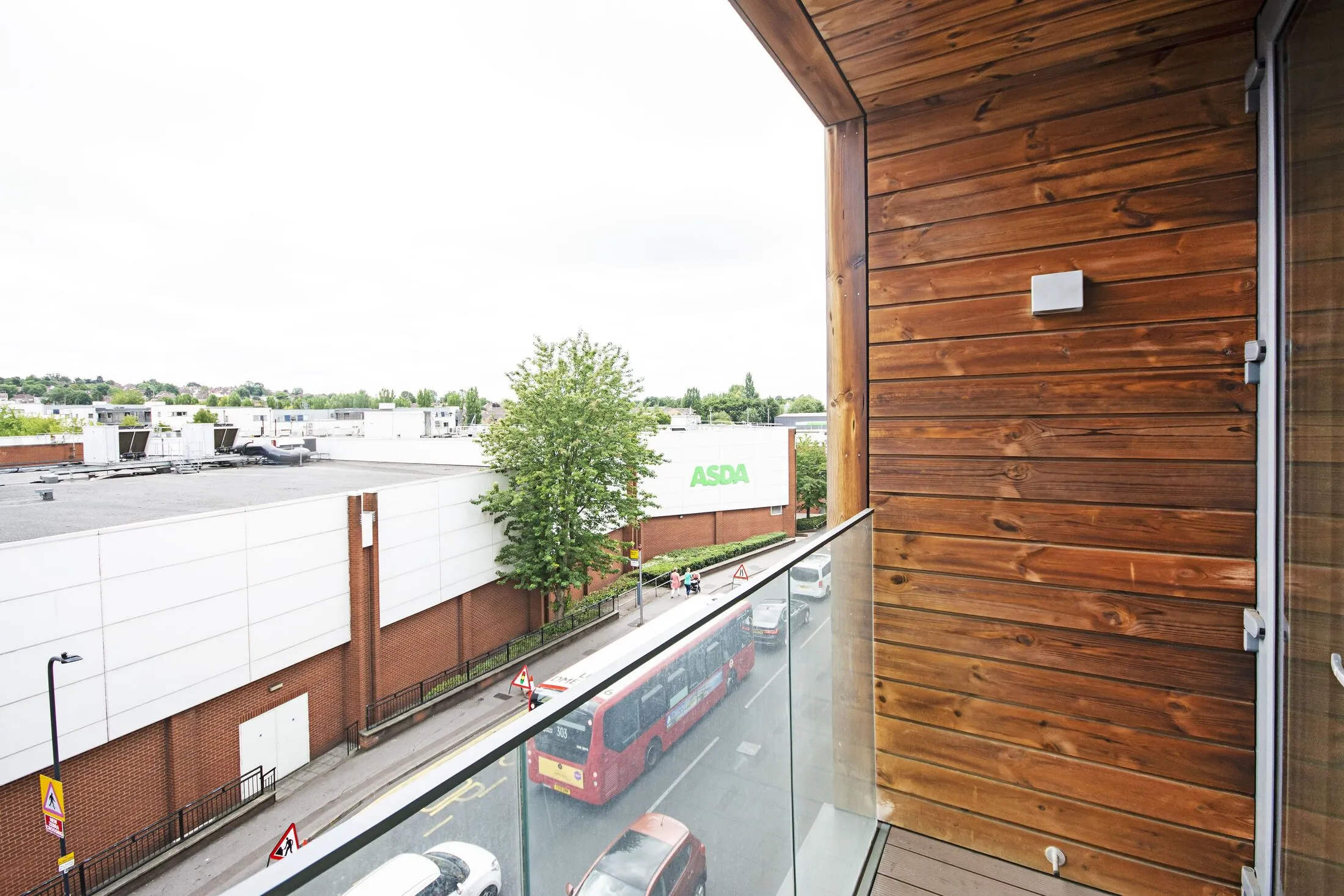 Flat Capitol Way in Greater London