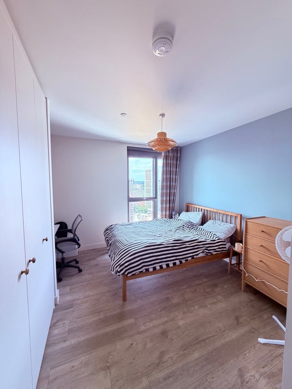 Room Engineers Way in Greater London