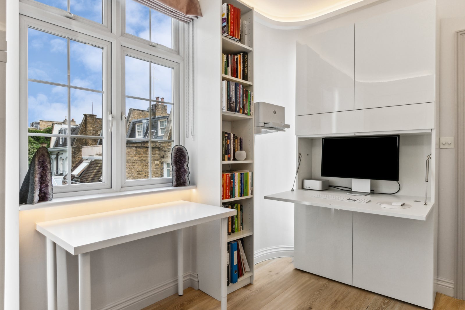 Flat Hyde Park Square in City of Westminster