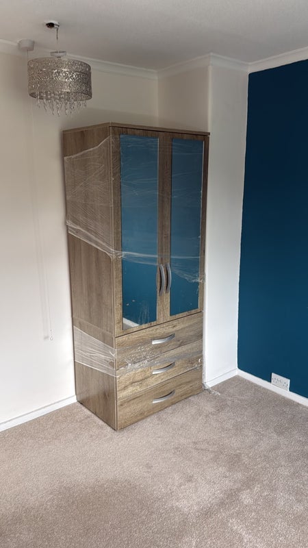 Room Allendale Walk in Stoke-on-Trent