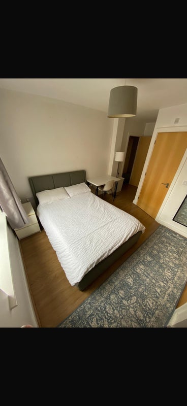 Room Hither Green Lane in Greater London