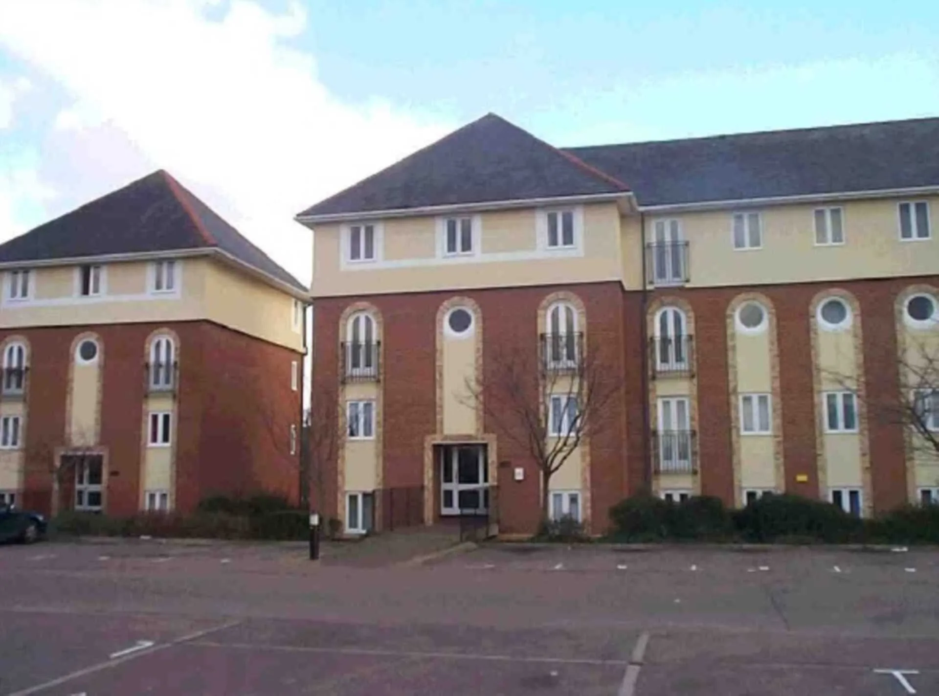 Flat Comet Way in Welwyn Hatfield