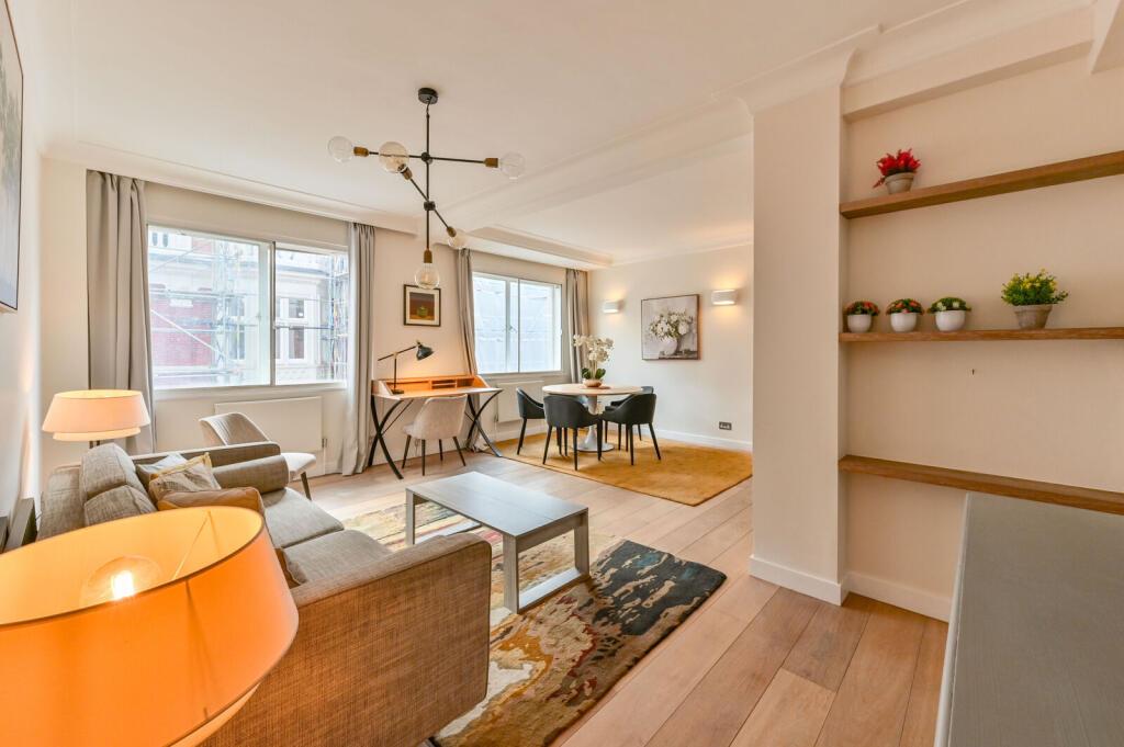 Flat Piccadilly in City of Westminster