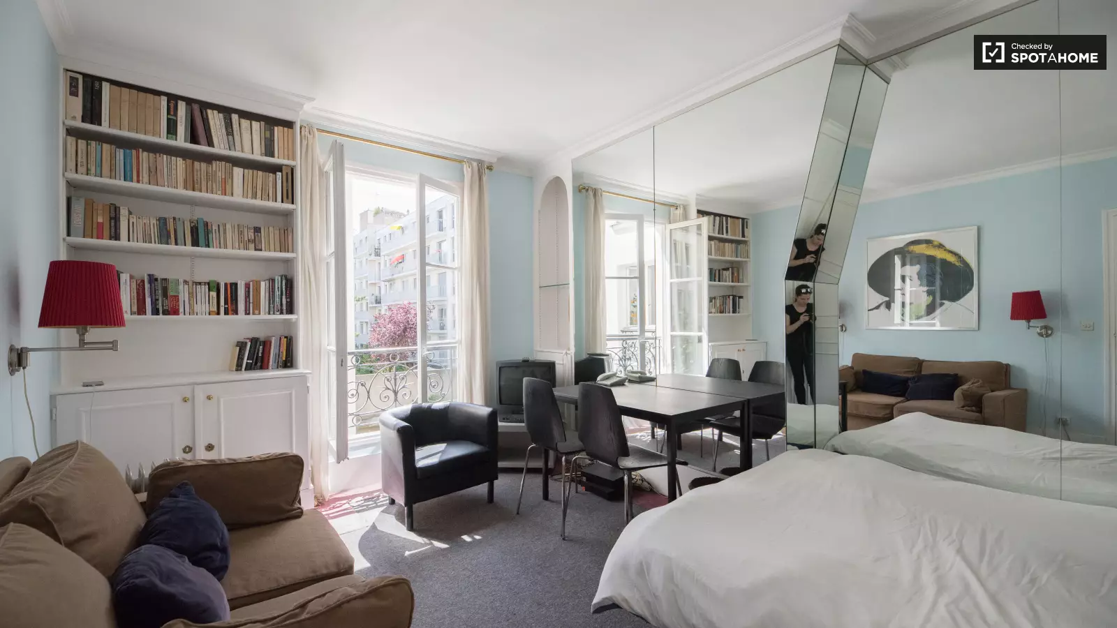 Appartement Rue du Château d'Eau à Paris