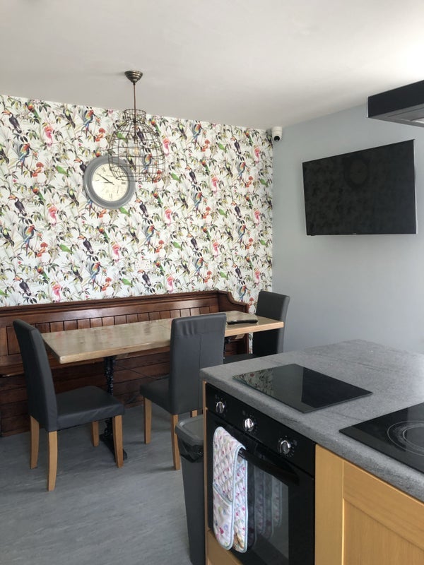 Room Prospect Road in Wakefield