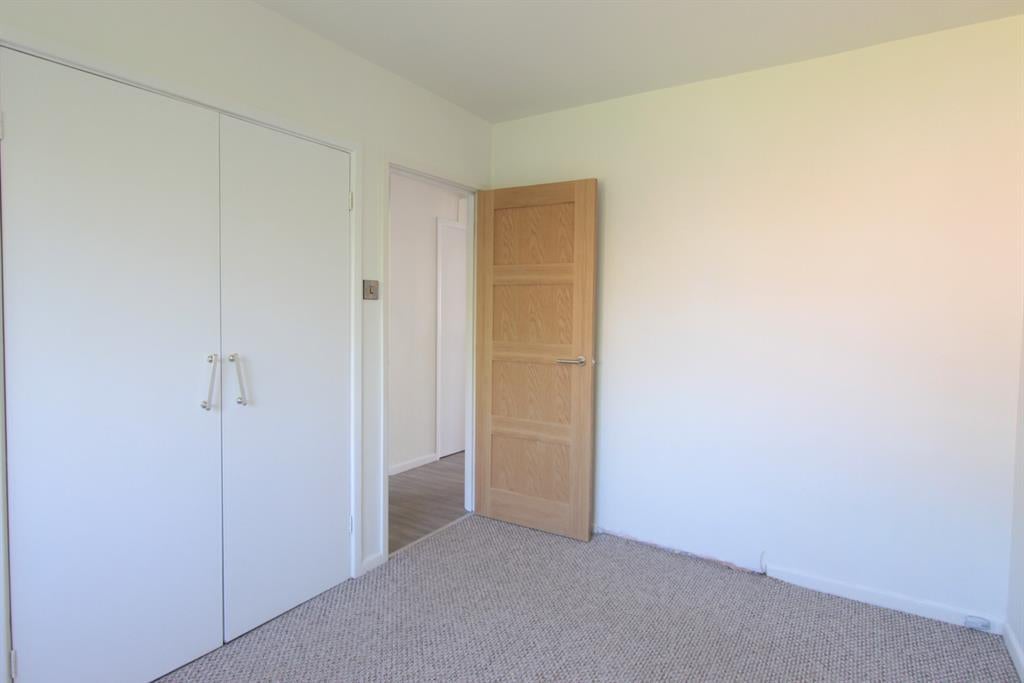 Flat Lemont Road in Sheffield