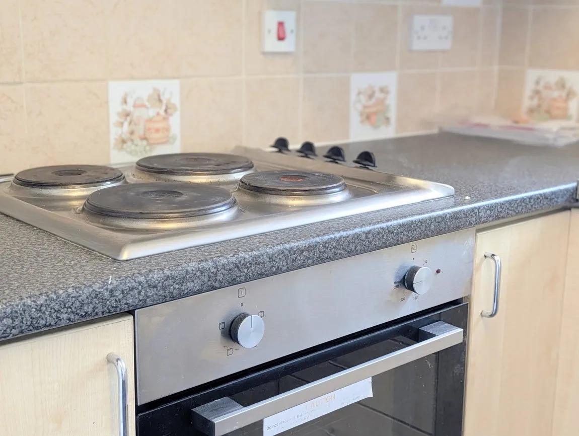 Flat Westcliffe Road in Southport