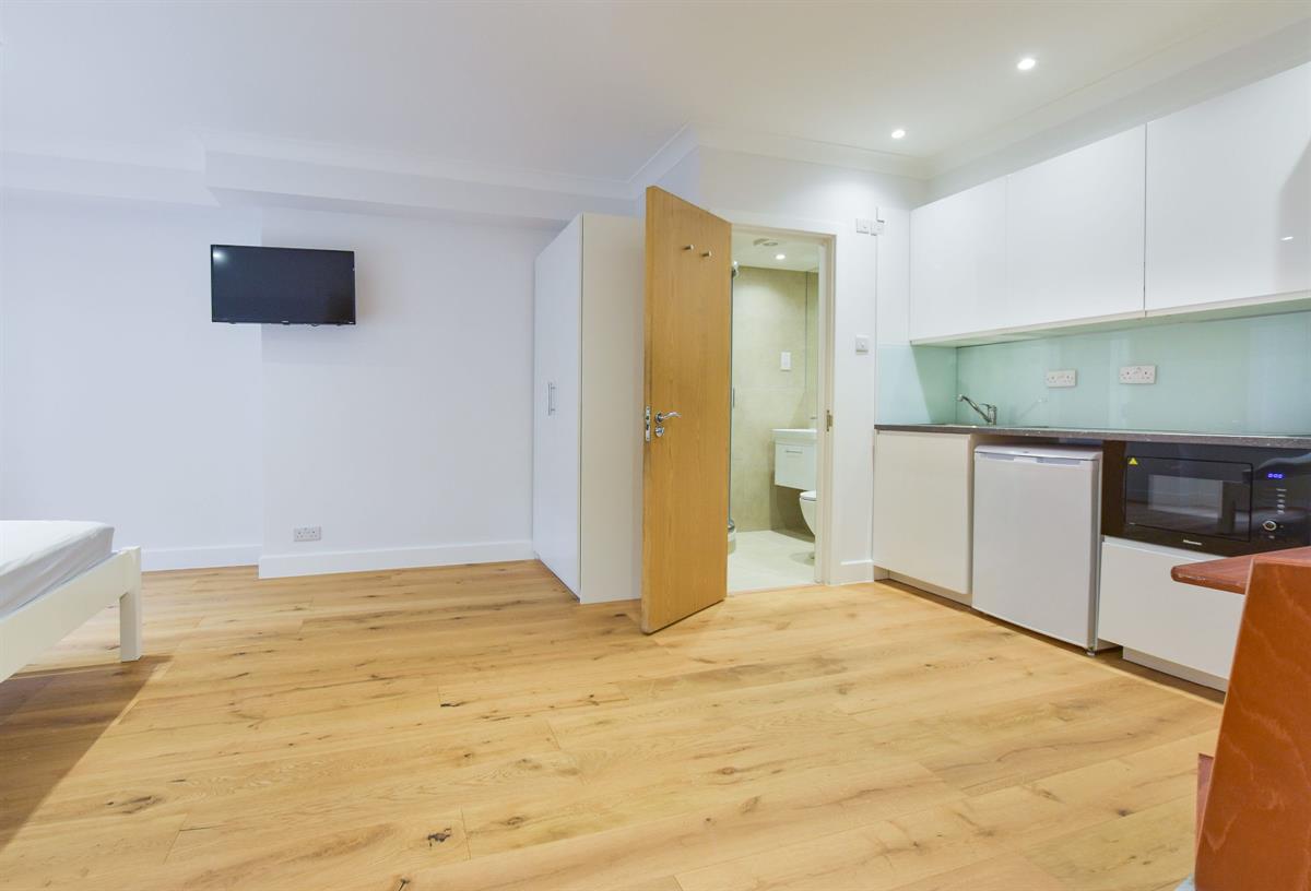 Flat Talbot Road in City of Westminster