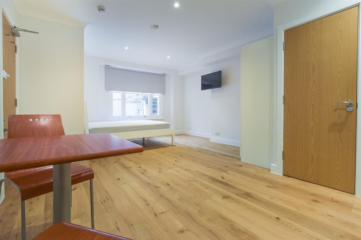Flat Talbot Road in City of Westminster