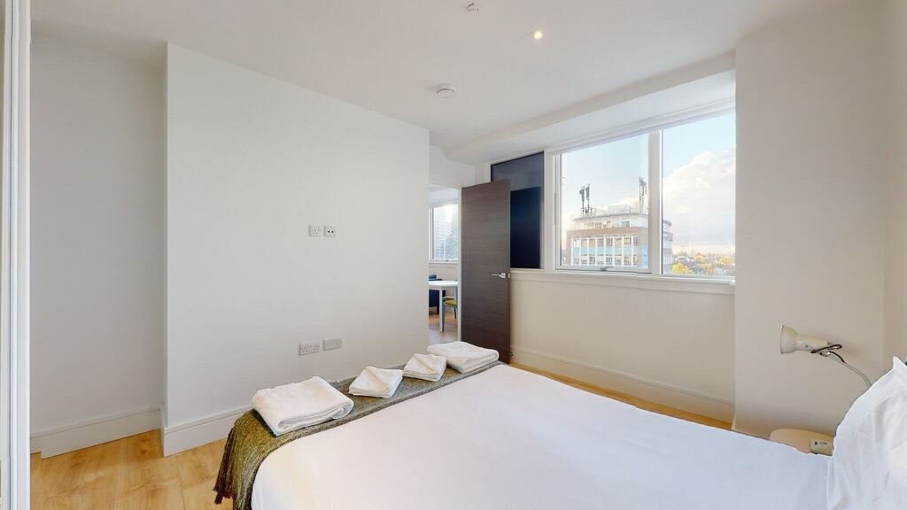 Flat Humphry Repton Lane in Greater London