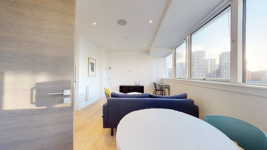 Flat Humphry Repton Lane in Greater London