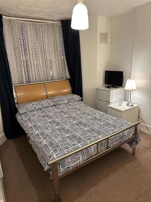 Room Elswick Road in Greater London
