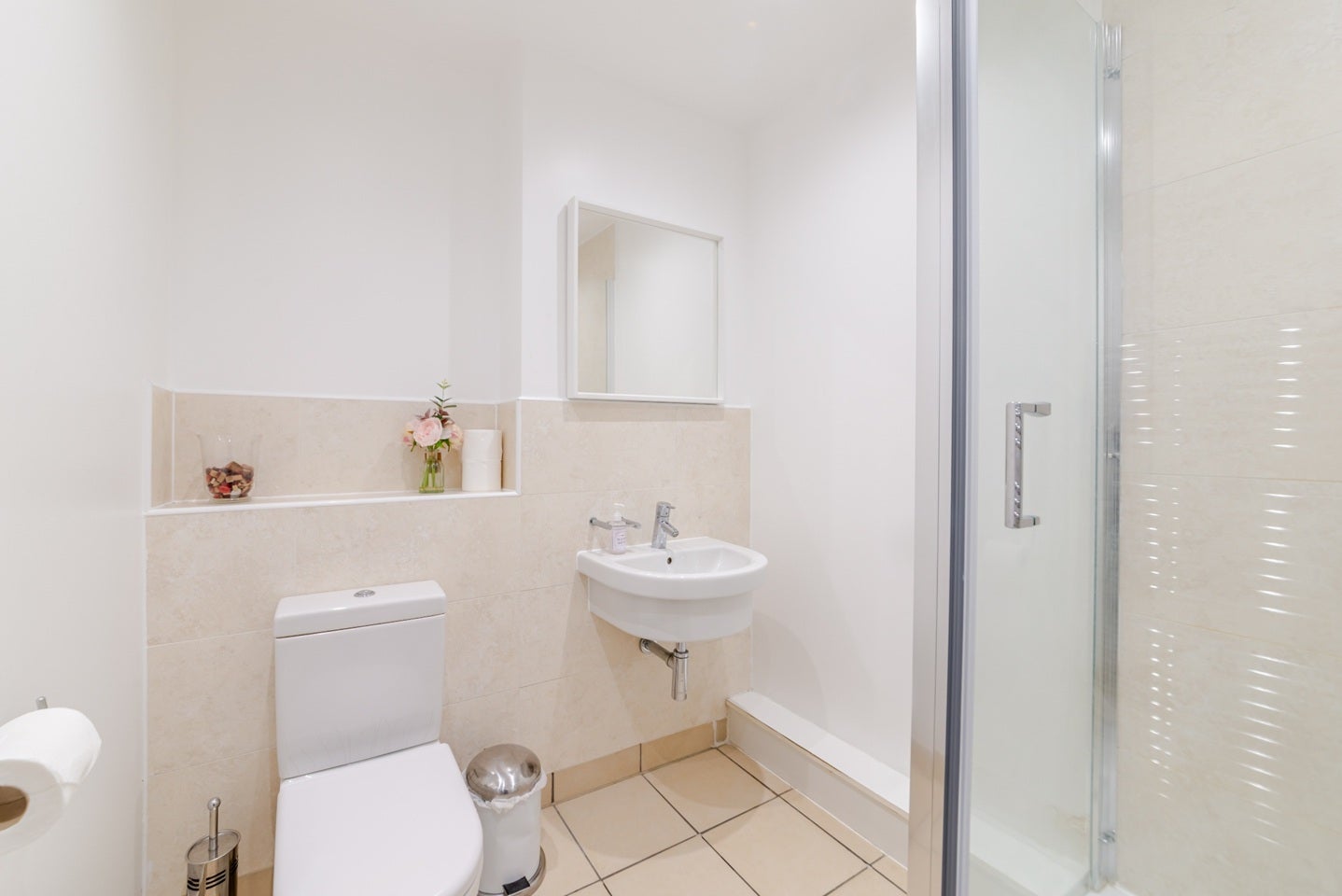 Flat Alexandria Road in Greater London