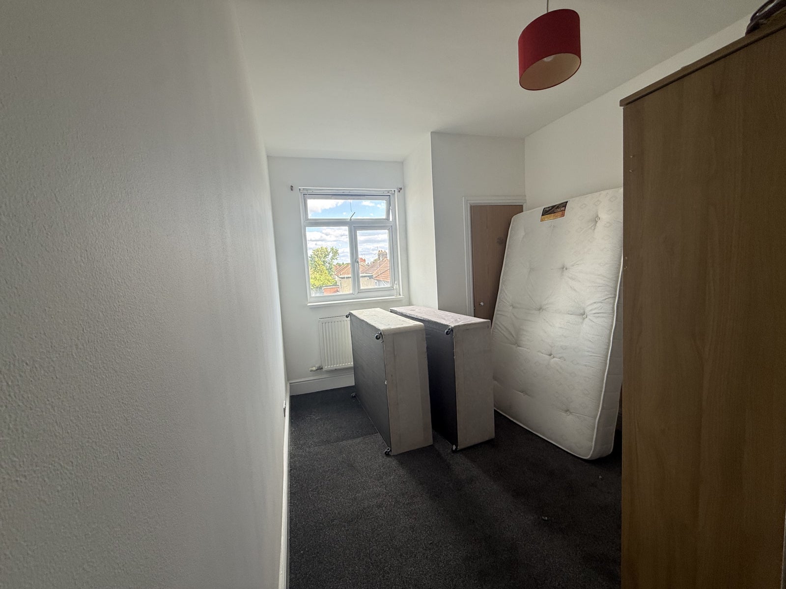 Flat Coldharbour Lane in Greater London
