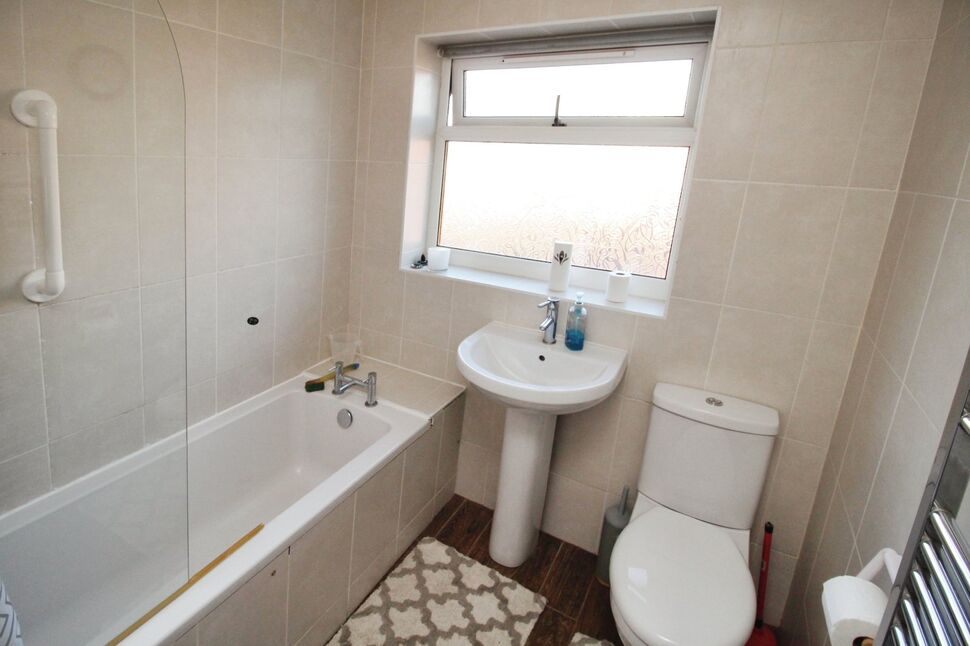 House Greton Close in Manchester