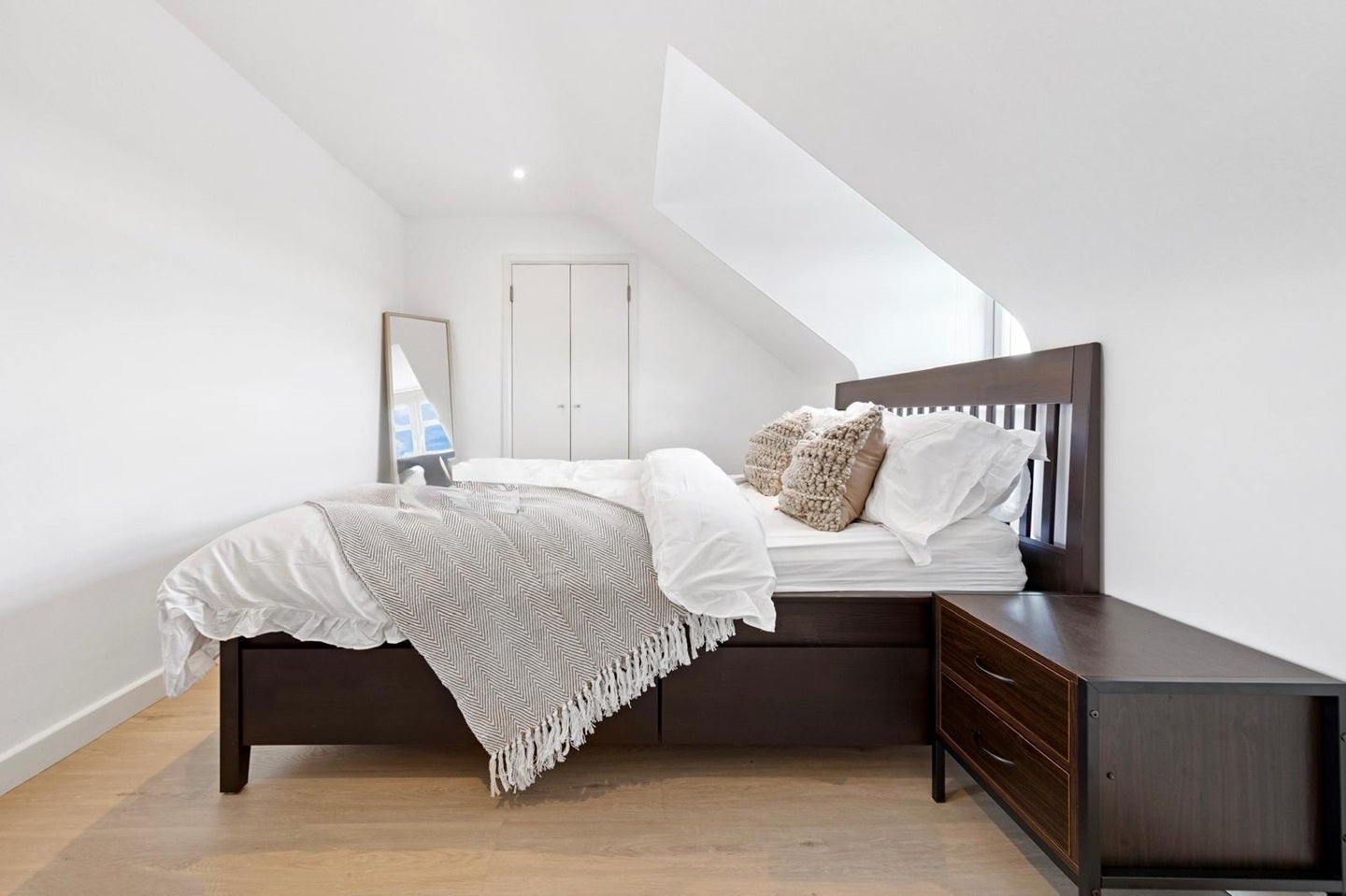 Flat Parkwood Flats in Greater London