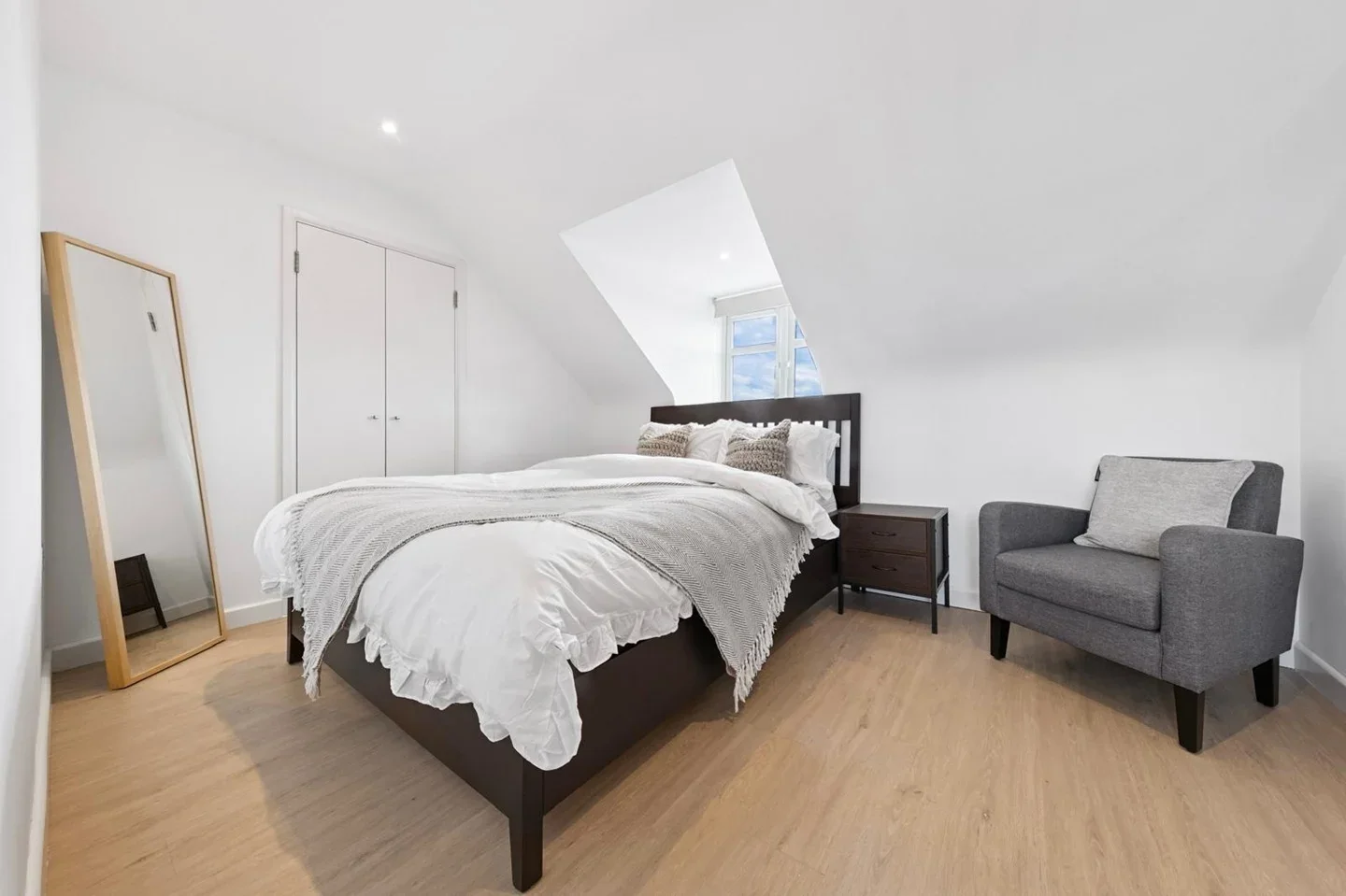 Flat Parkwood Flats in Greater London