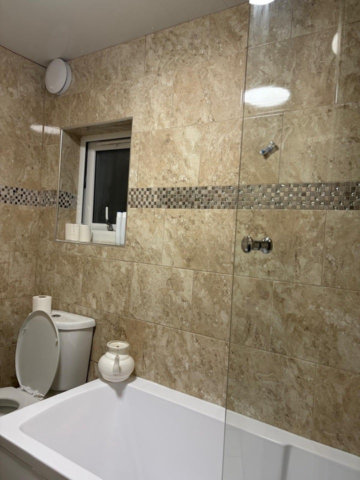 Room William Street in Greater London