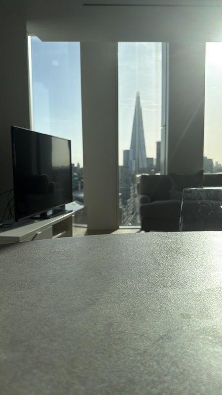 Room Union Street in Greater London