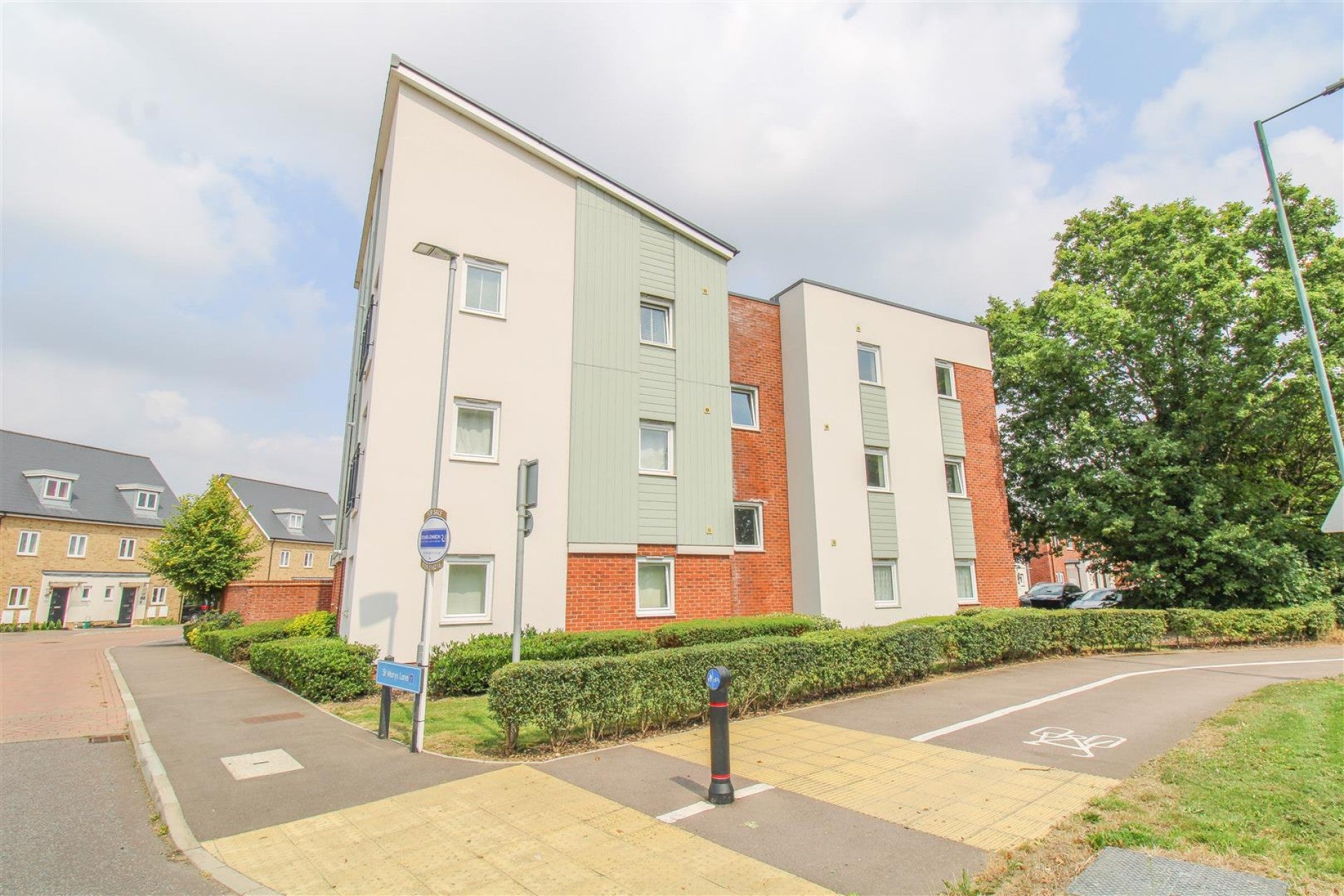 Flat St Mary's Lane in Harlow