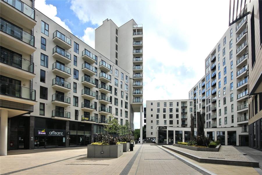 Flat Guildford Road in Woking