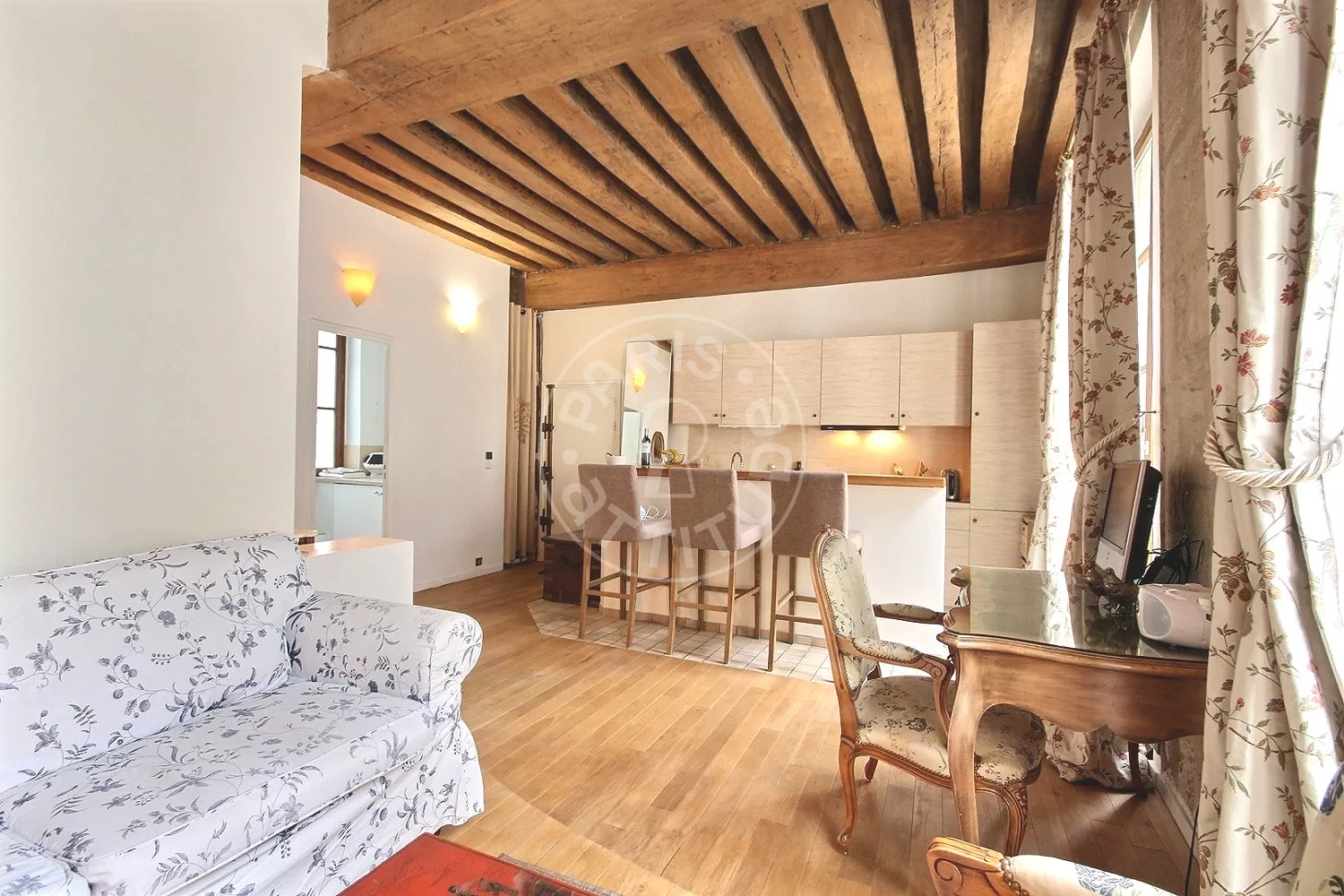 Appartement Rue Saint-Louis en l'Île à Paris