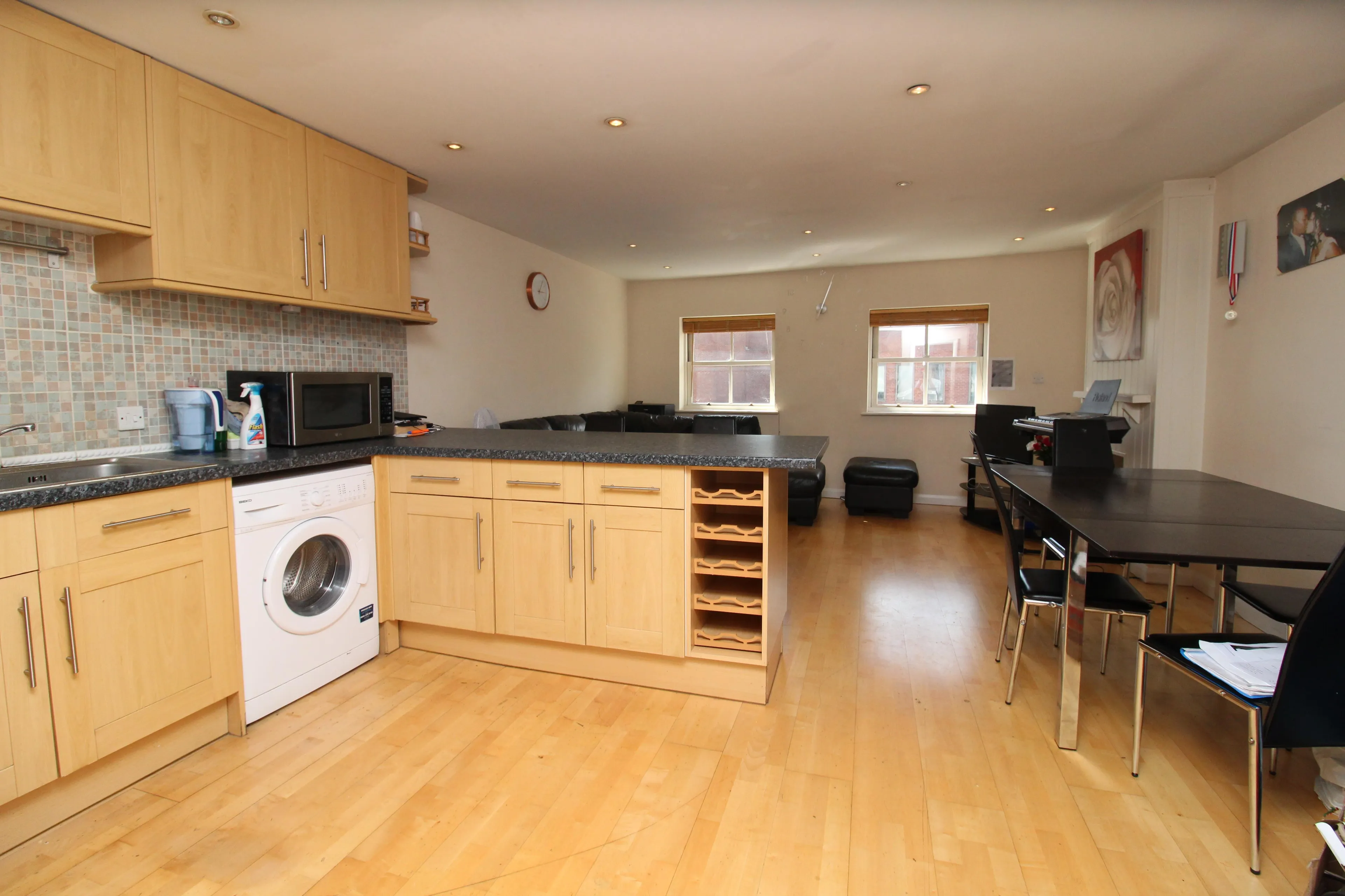 Flat Middleborough in Colchester
