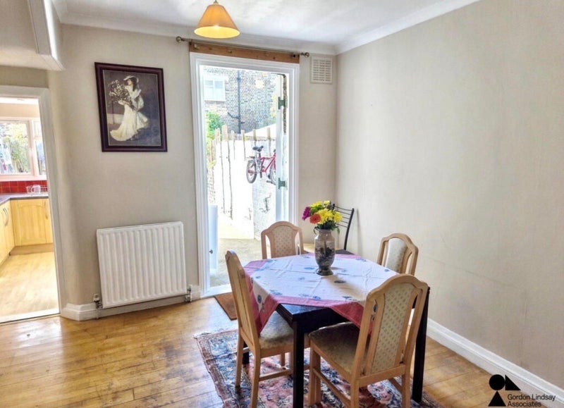 Room Kilravock Street in City of Westminster