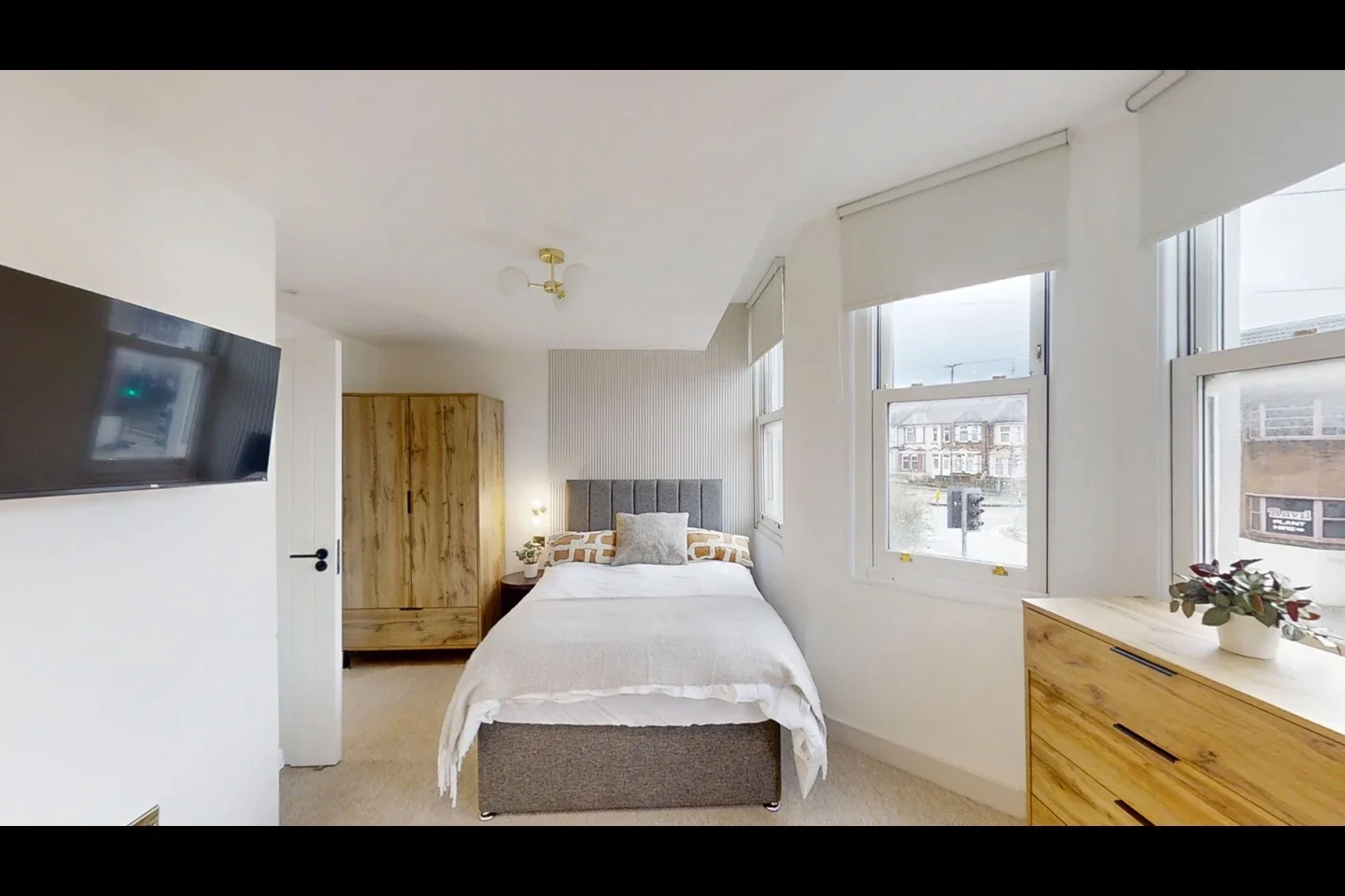 Room Nelson Road in Gillingham