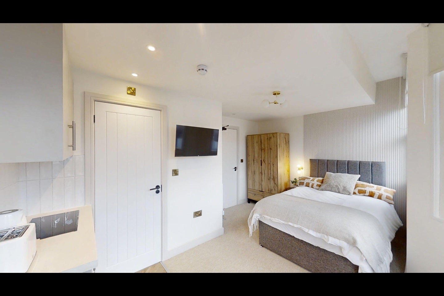 Room Nelson Road in Gillingham