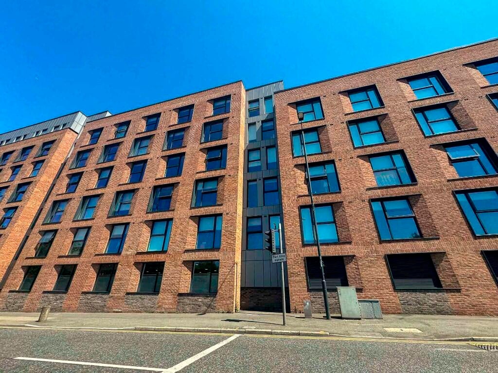 Flat Low Hill in Liverpool