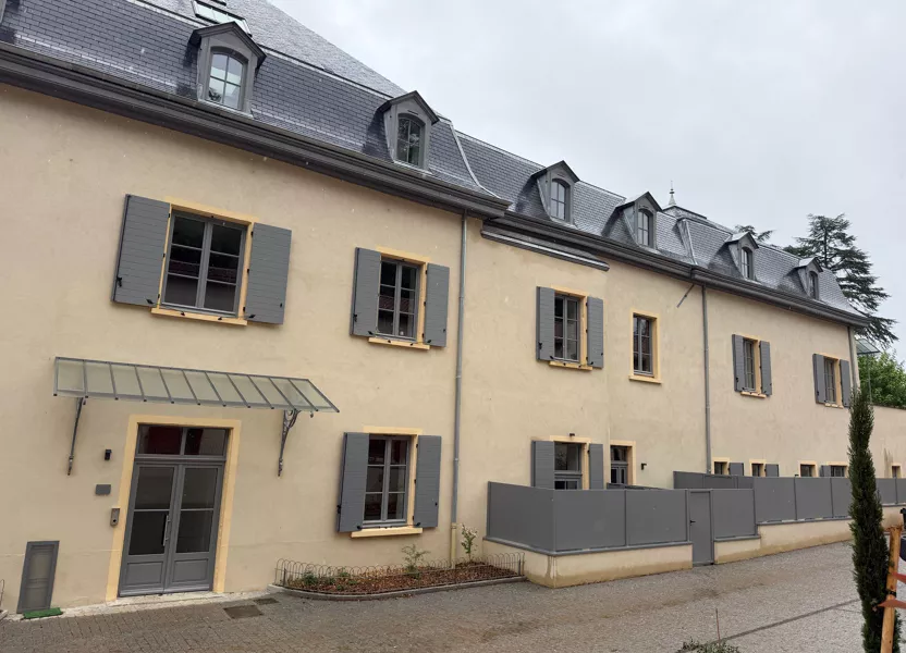 Appartement Chemin de la Halte du Méridien à Charbonnières-les-Bains