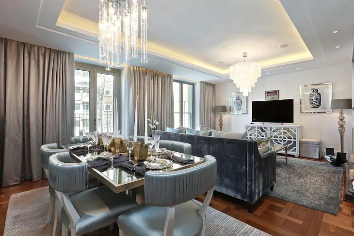 Flat Ebury Square in City of Westminster