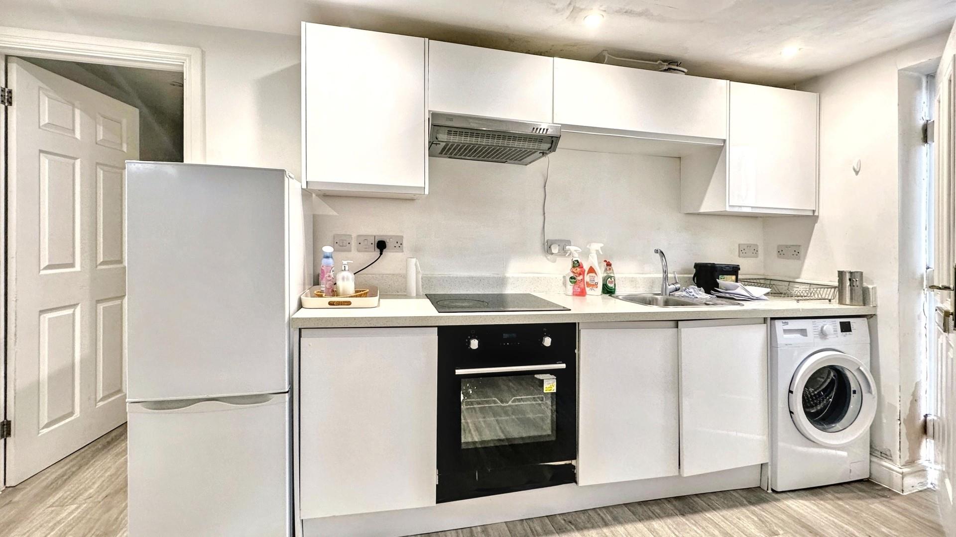 Flat Lodge Causeway in Bristol