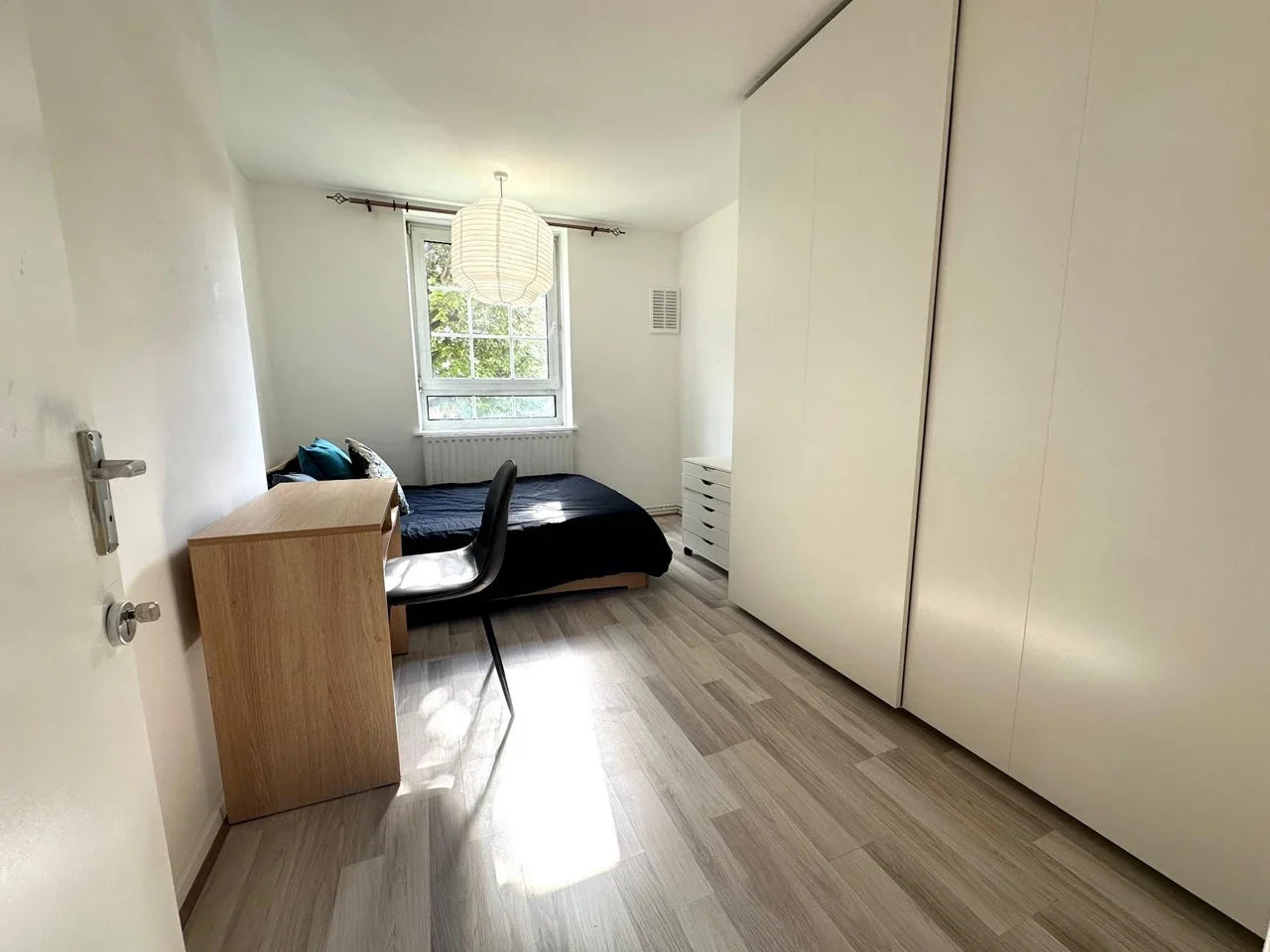 Room Boyd Street in Greater London