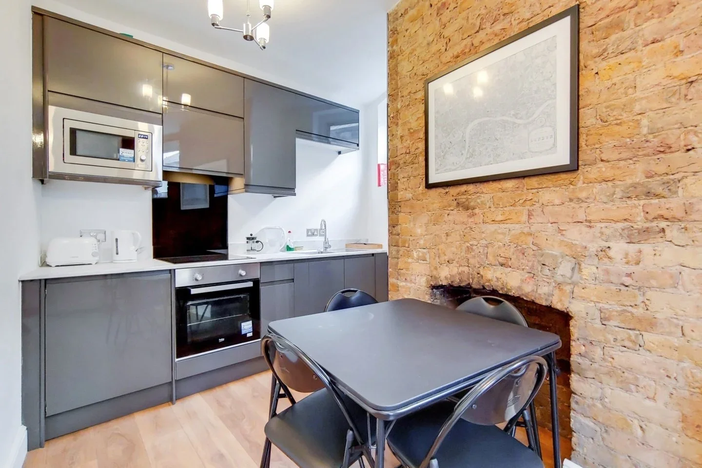 Flat Old Compton Street in City of Westminster