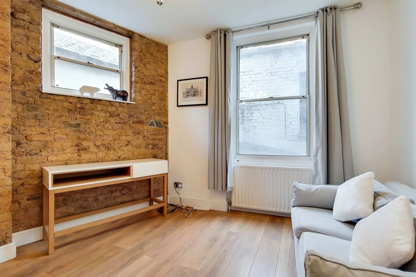 Flat Old Compton Street in City of Westminster