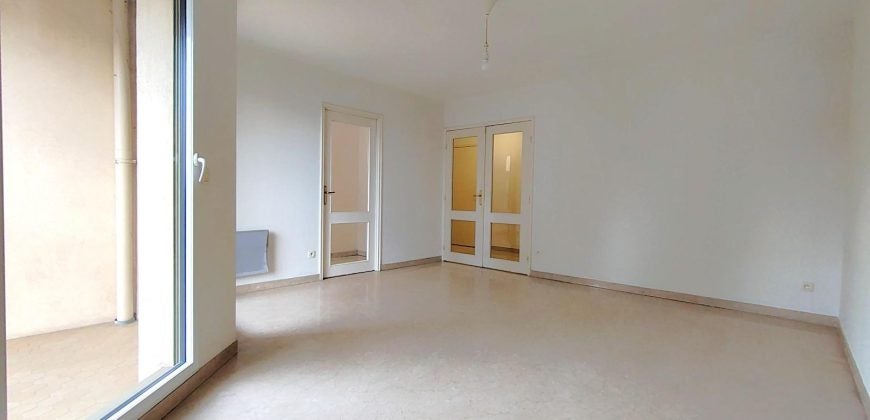 Flat Rue Saint-Maximin in Lyon