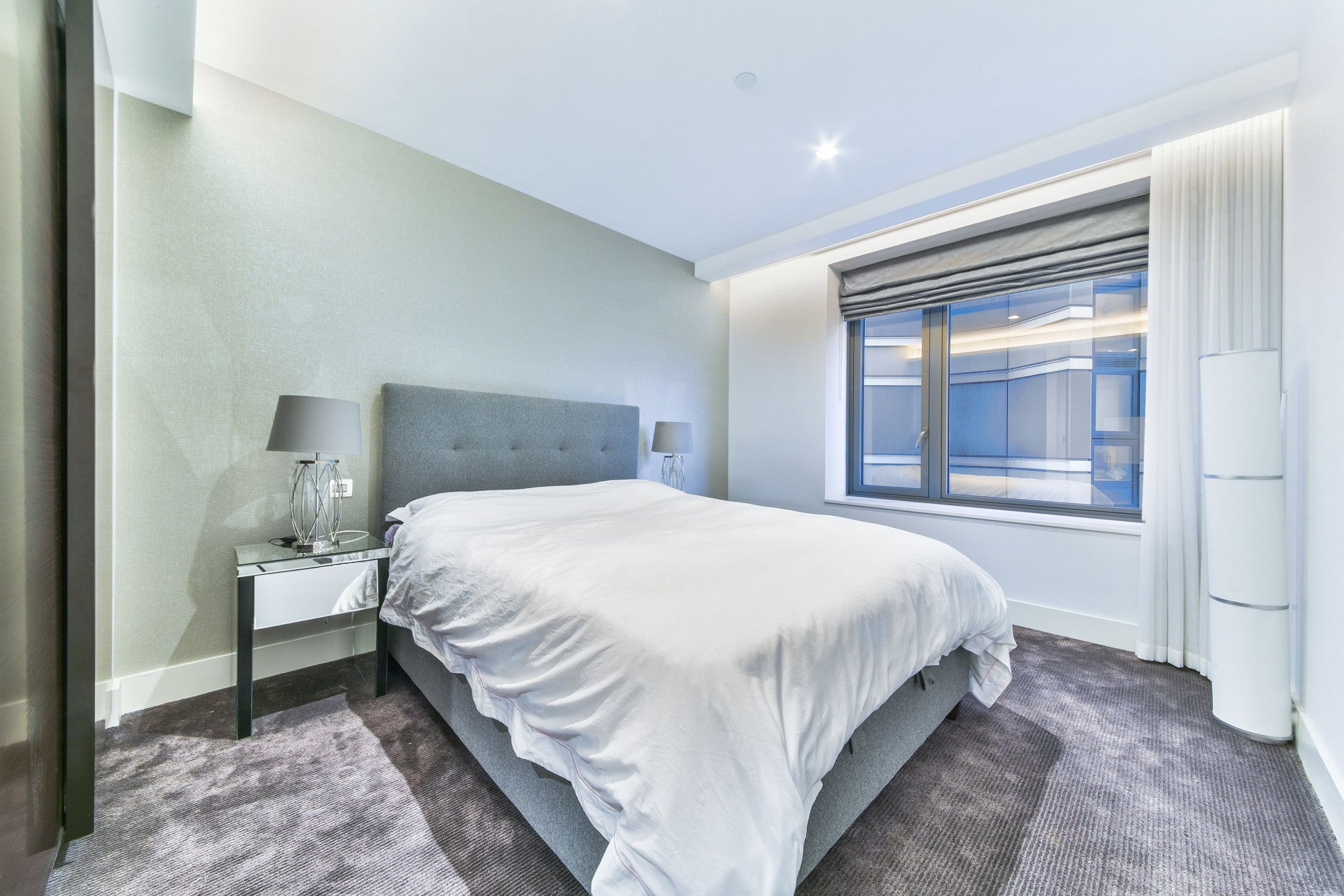 Flat Newburn Street in Greater London