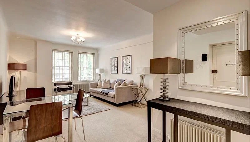 Flat Fulham Road in Greater London