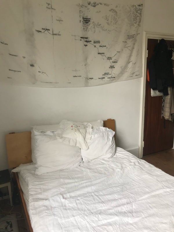 Room Gairloch Road in Greater London