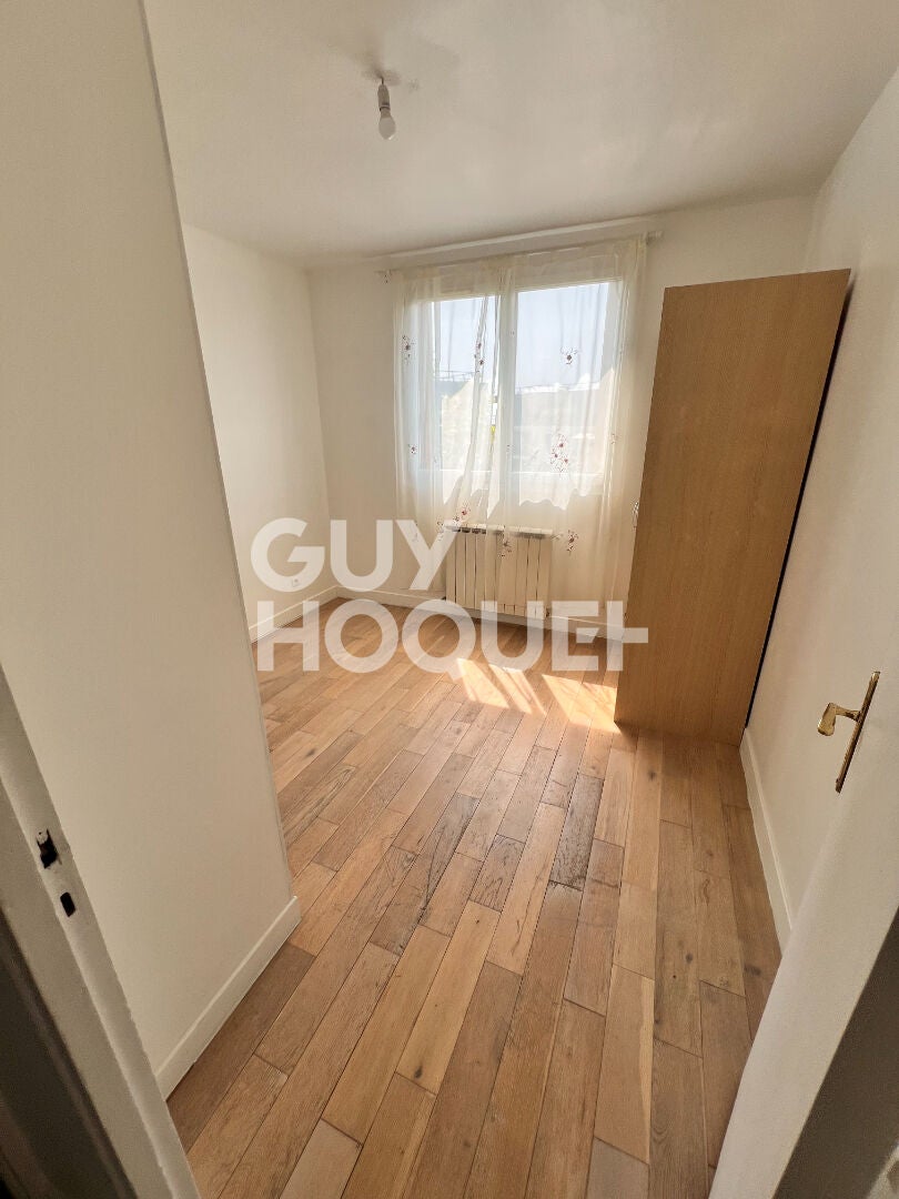 Flat Avenue Charles de Gaulle in Montmorency