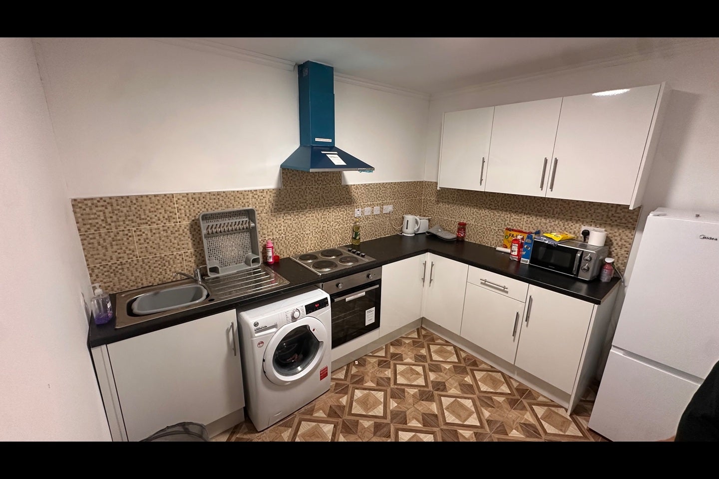 Room Bute Street in Luton