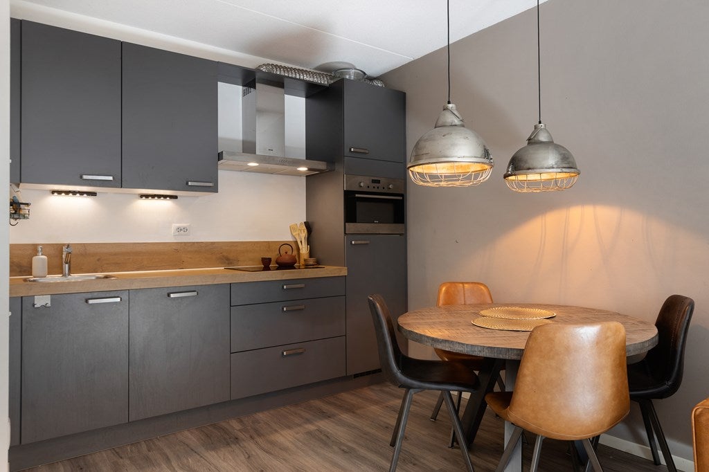 Studio te koop: Parkweg 125A-5, Ede