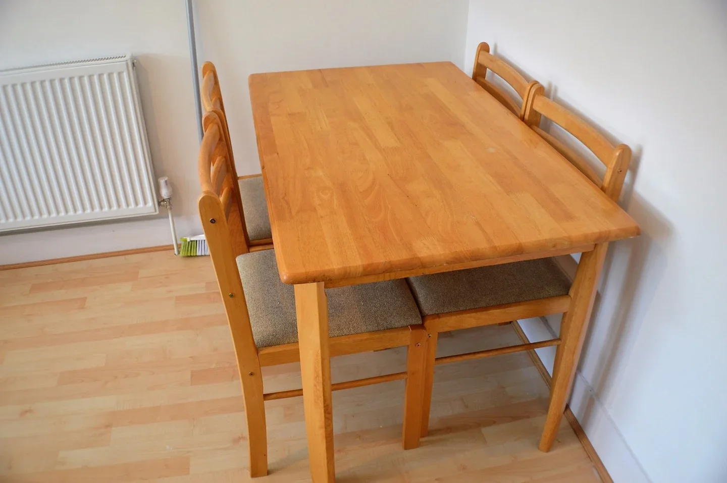 Flat Eton Road in Greater London