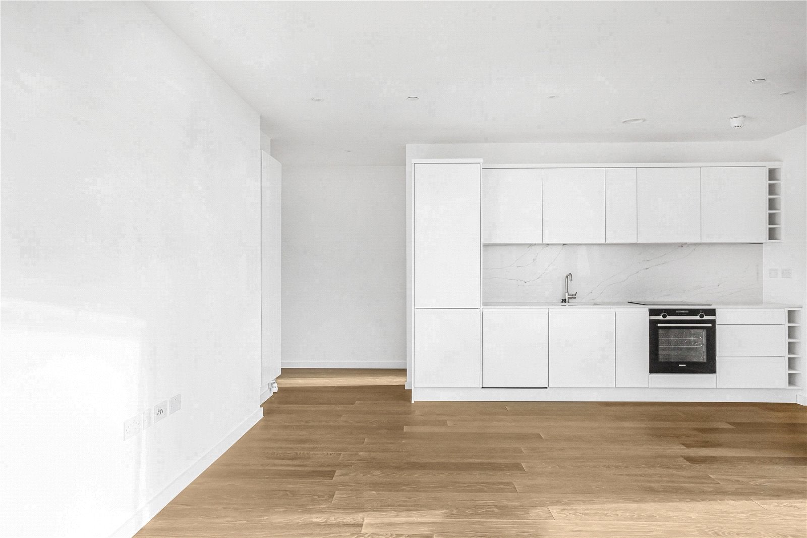 Flat Salter Street in Greater London