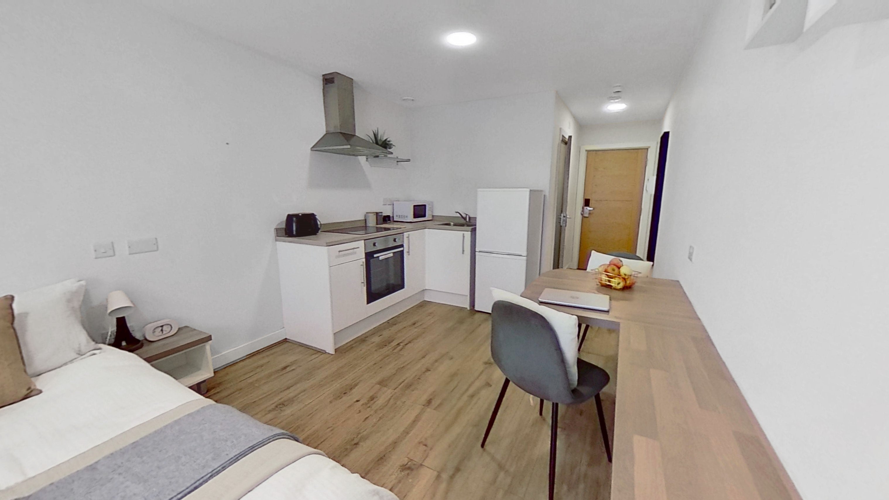 Room Clare Street in Nottingham